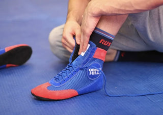 ZAPATOS DE SAMBO APROBADOS FIAS